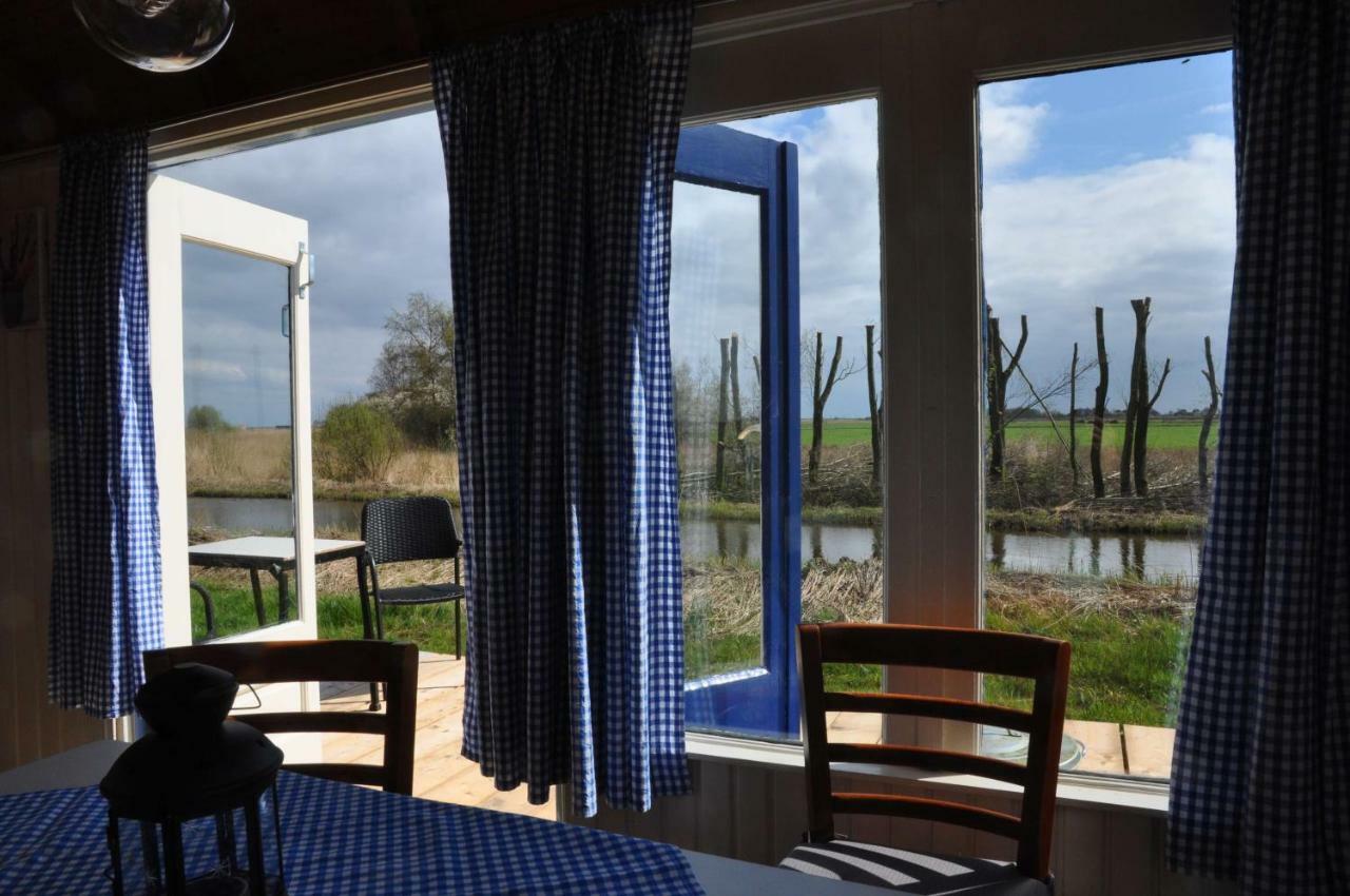 Villa Sitting At The Bay Zuiderwoude Exterior foto